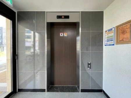 신축 테라스 호수공원뷰 1번째 이미지