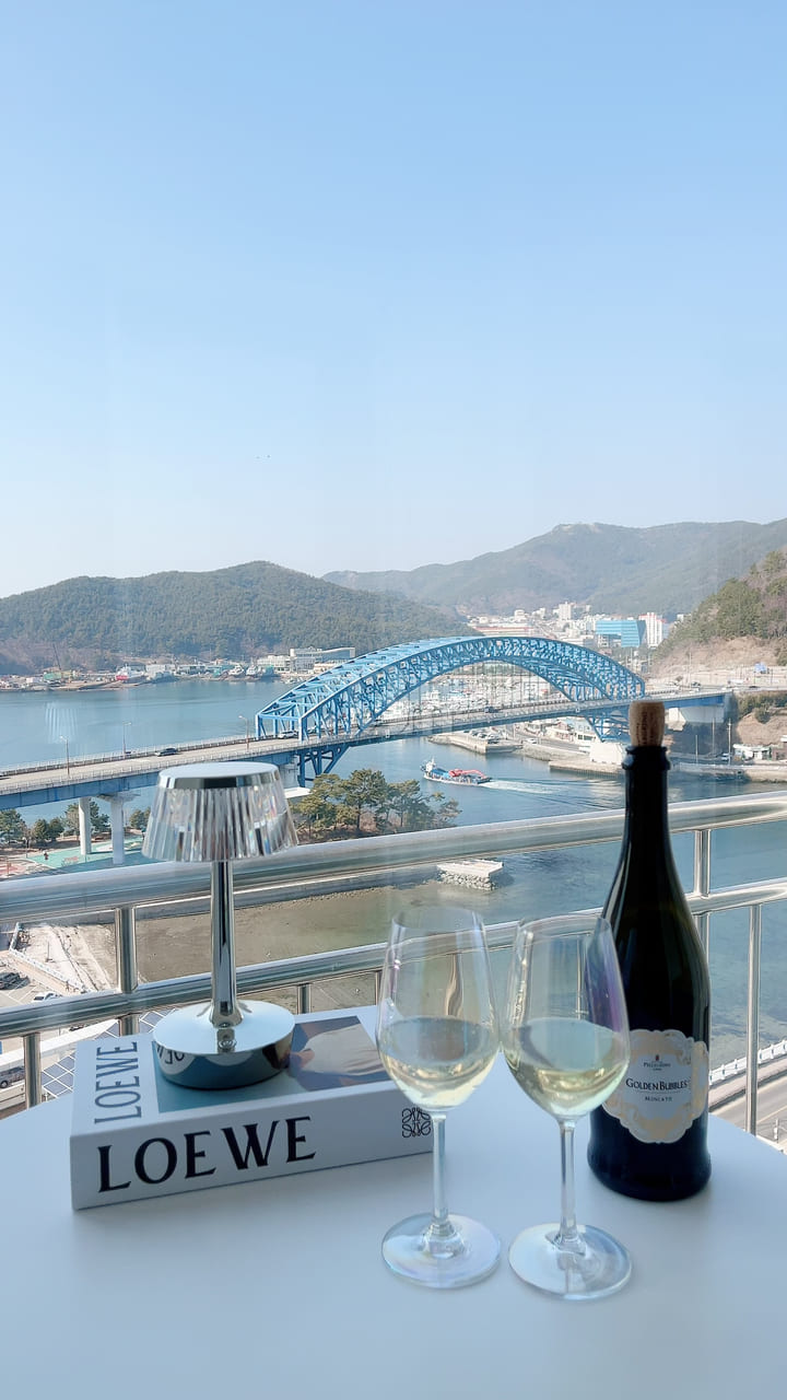 🌊통영바다 하버뷰 방 이미지