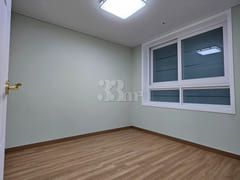 Newly built 2-room unit on the 8th floor near 6th image