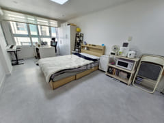 5 minutes from Songnae Station, Bucheon. 1 ho 0th image
