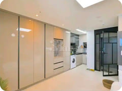 1HEESROOM 8th image