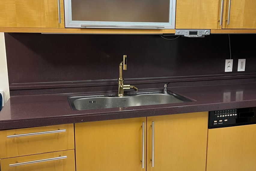 Goldenville 301 7th image