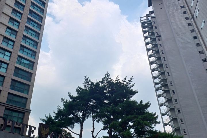 Seocho Hyanggi Stay 11th image