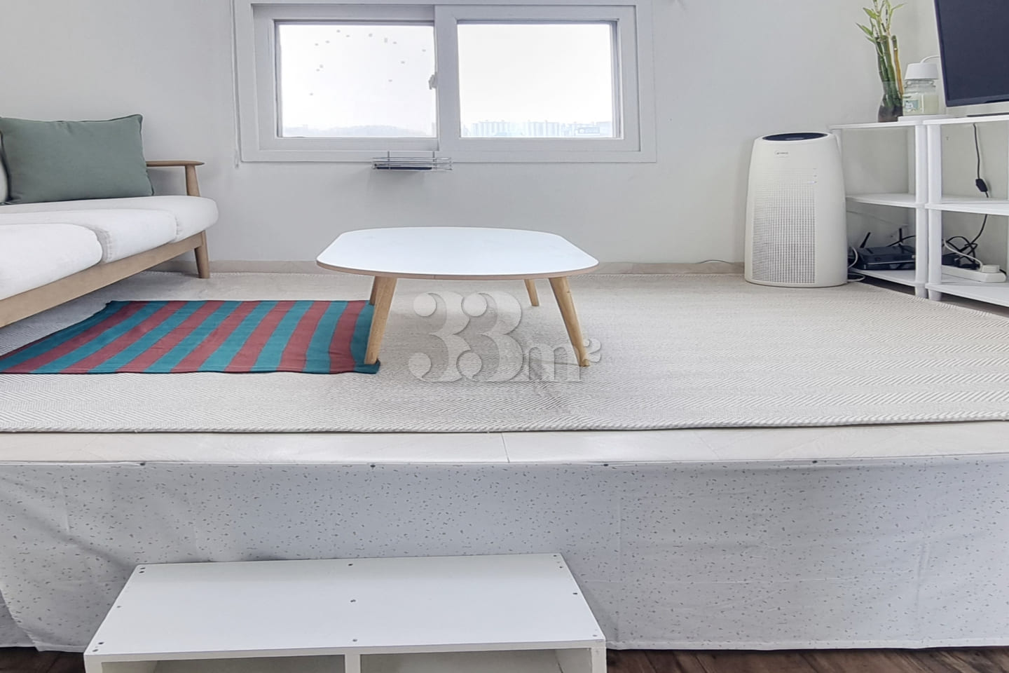 White & pleasant space! 4th image
