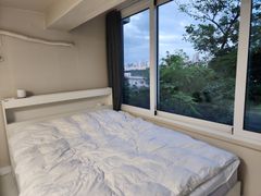 Large studio apartment with a Han River view 0th image