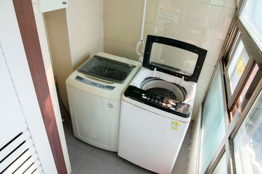 삼삼618 홍대정문1분