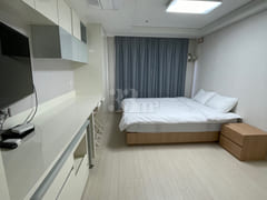 New, fully-furnished residence 2 0th image