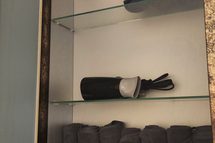 Comfortable, fully furnished 3-room unit 10th image