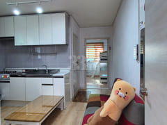 Neat, fully furnished unit near Incheon Court 1th image