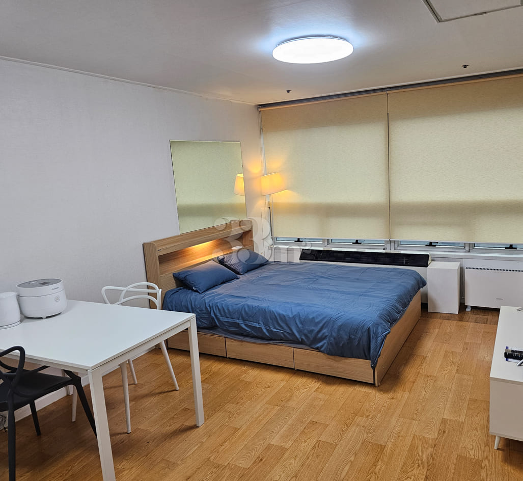 Suwon Yeongtong Station Officetel 1th image
