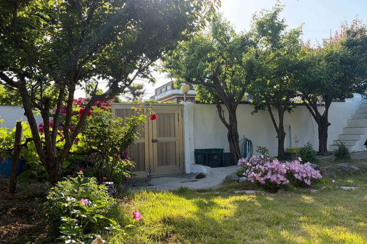 It's a seaside garden in Gijang-Ilgwang. 1th image