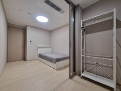 부산역 북항친수공원 앞 9번째 이미지