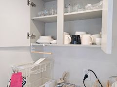 Room 405 4th image