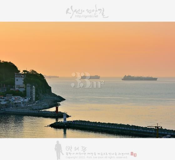 Renovated 52-pyeong seaside apartment 3th image