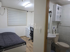 Room 205 8th image
