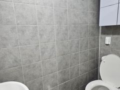 Fully furnished, just 30 seconds from Sinnonh 7th image