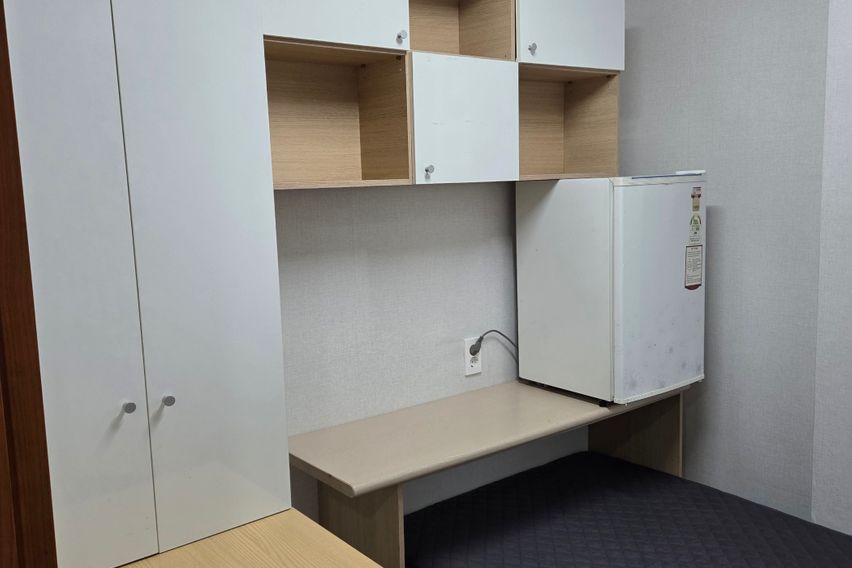 야탑아름고시원외창3호 1번째 이미지