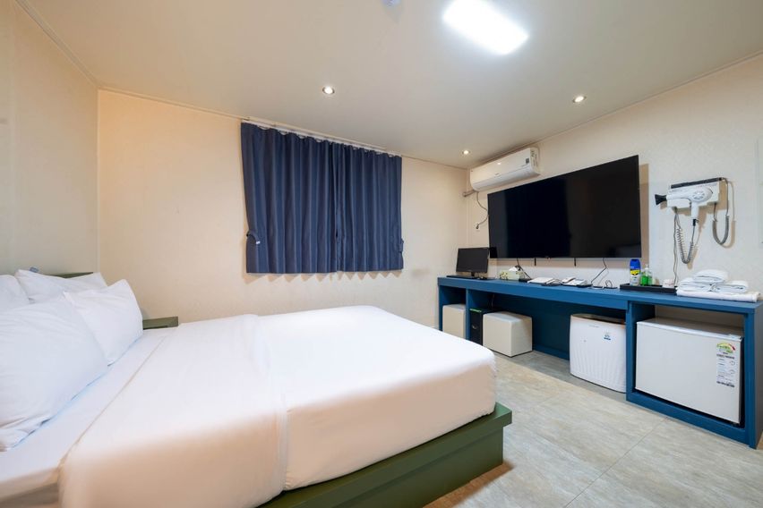 수원시청역 비즈니스호텔