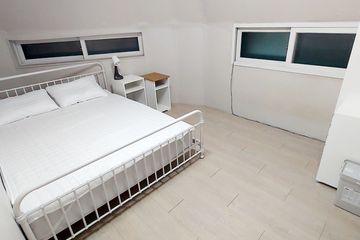 신논현역1분아늑한402