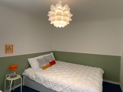 5 minutes from Sinchon Station / 1st floor, p 9th image