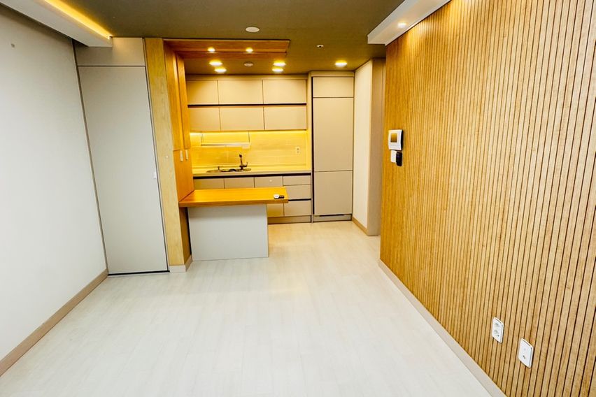 로빈112#탑층1.5룸