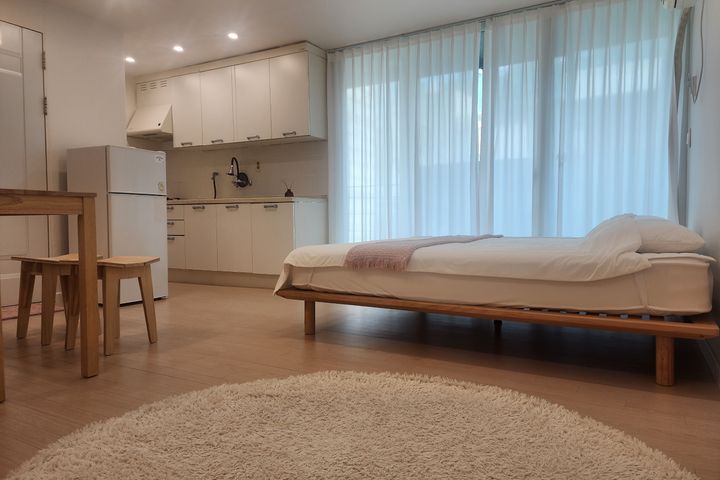 Seongsu-dong Modern House 5th image