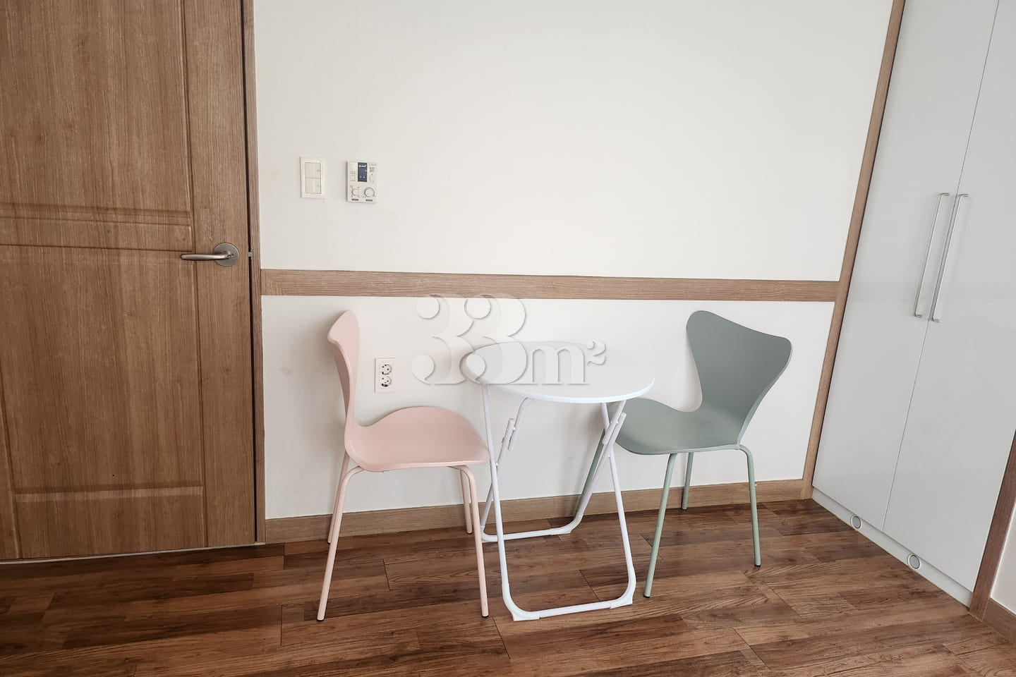 A room with a beautiful ocean view in the new 14th image