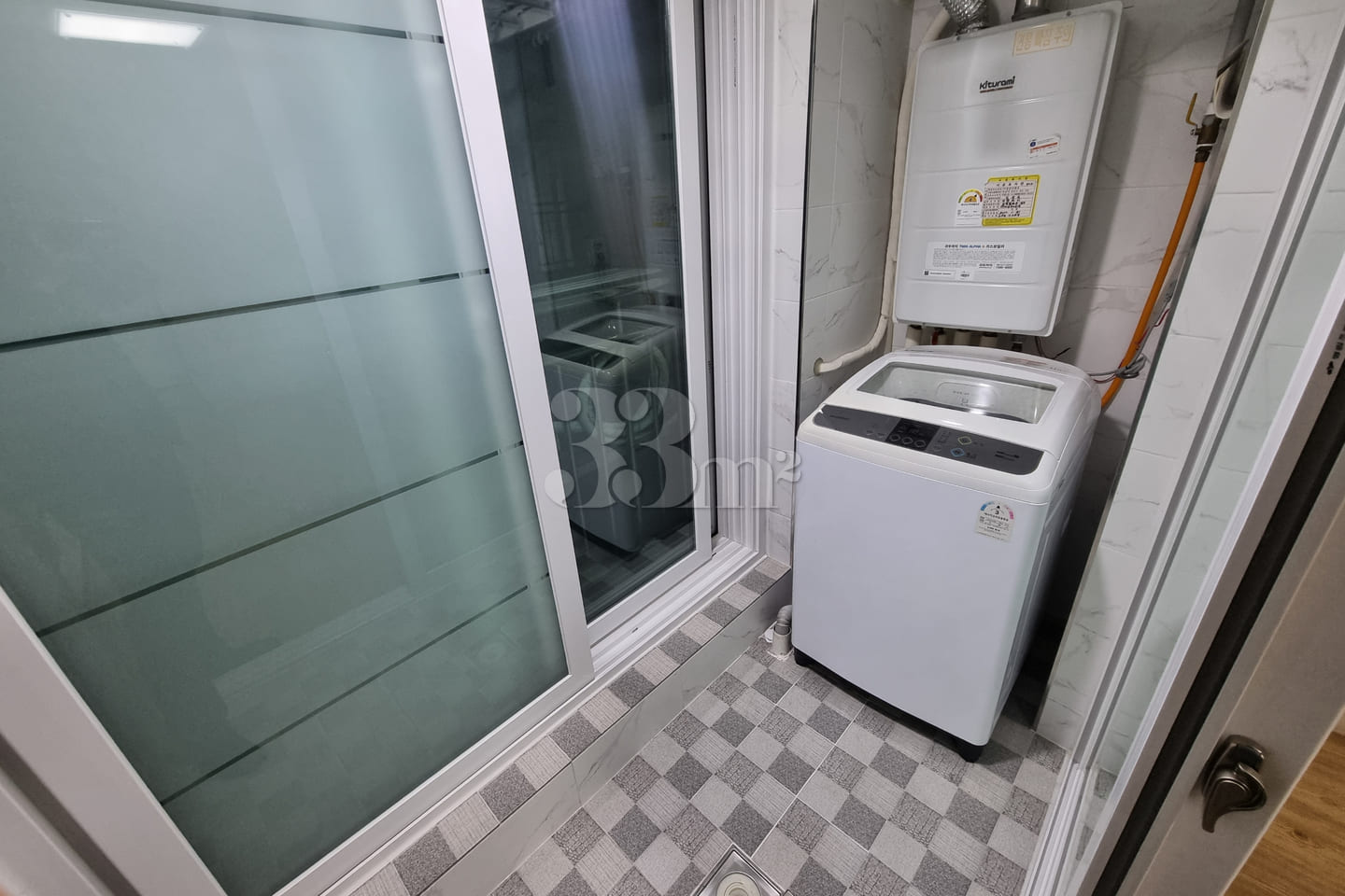 Two-bedroom apartment in the center of Hosu P 8th image