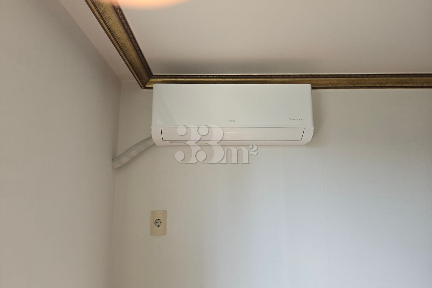 Spacious 3-bedroom, 2-bathroom unit near Yong 9th image
