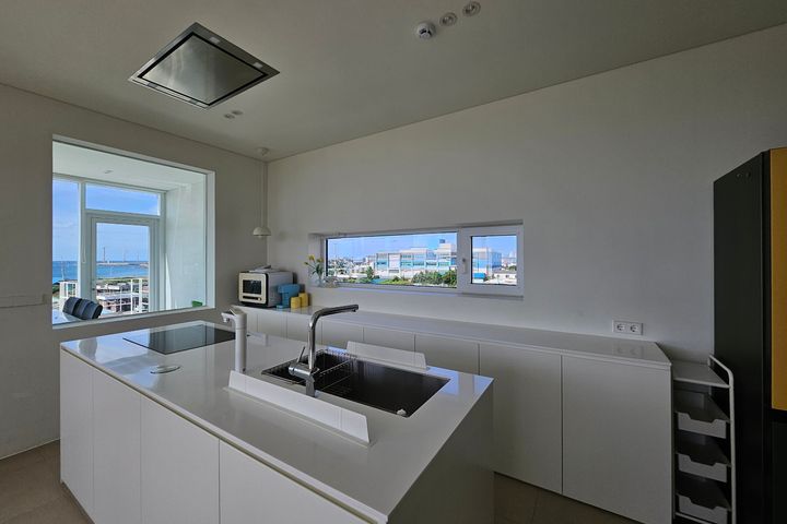 Jeju Ari_Jeju Ocean View with Floor-to-Ceilin 4th image
