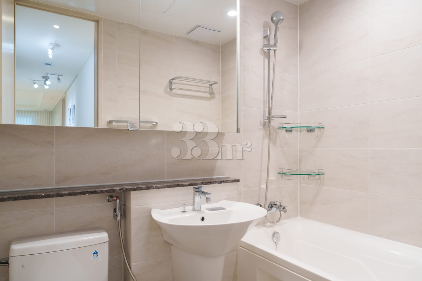 New, fully-furnished apartment in Jung-gu, ri 15th image