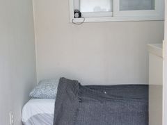 No. 105 0th image