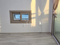 2 bedrooms, 1 living room, 1 kitchen 3th image