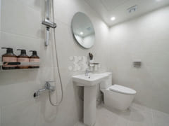 Goyang Stay Unit 202 13th image