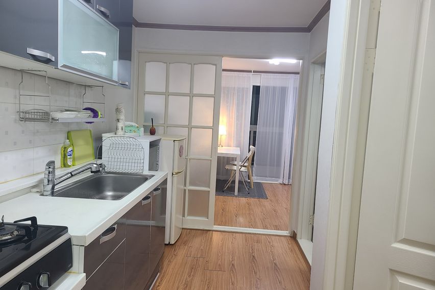 Happy Hour 8th image