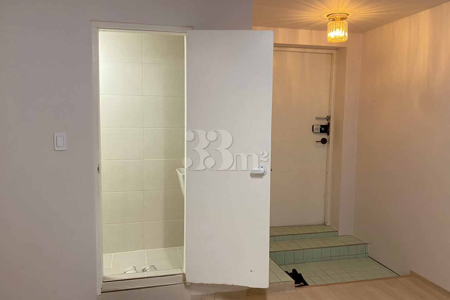 Fully furnished studio apartment with a view  6th image