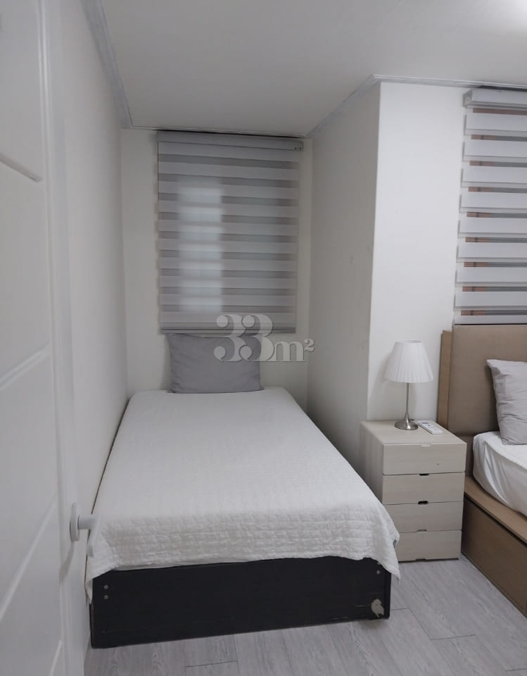 #9 Sinchon Hongdae 2-room 4-bed 12th image