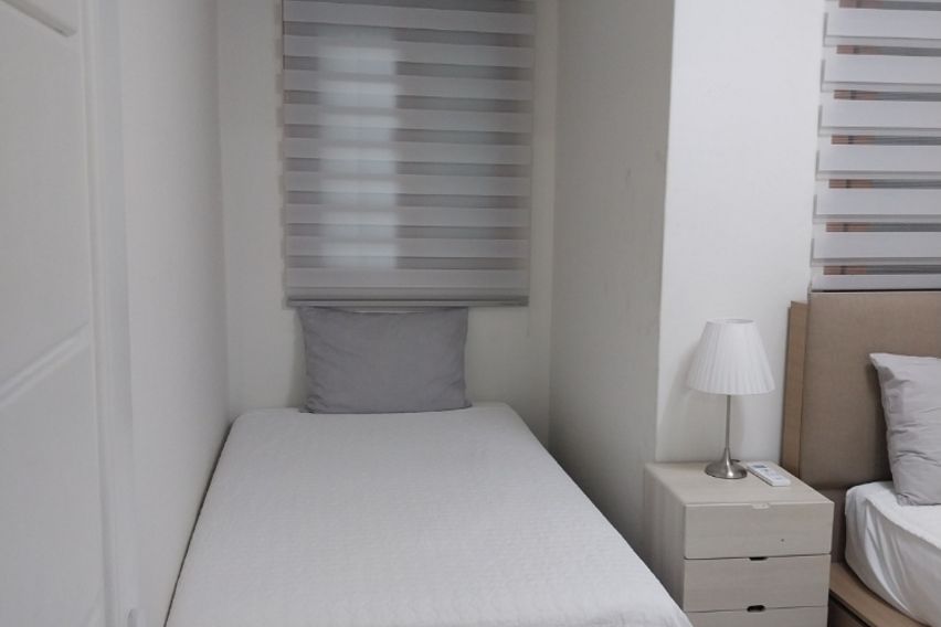 #9신촌홍대2룸4베드