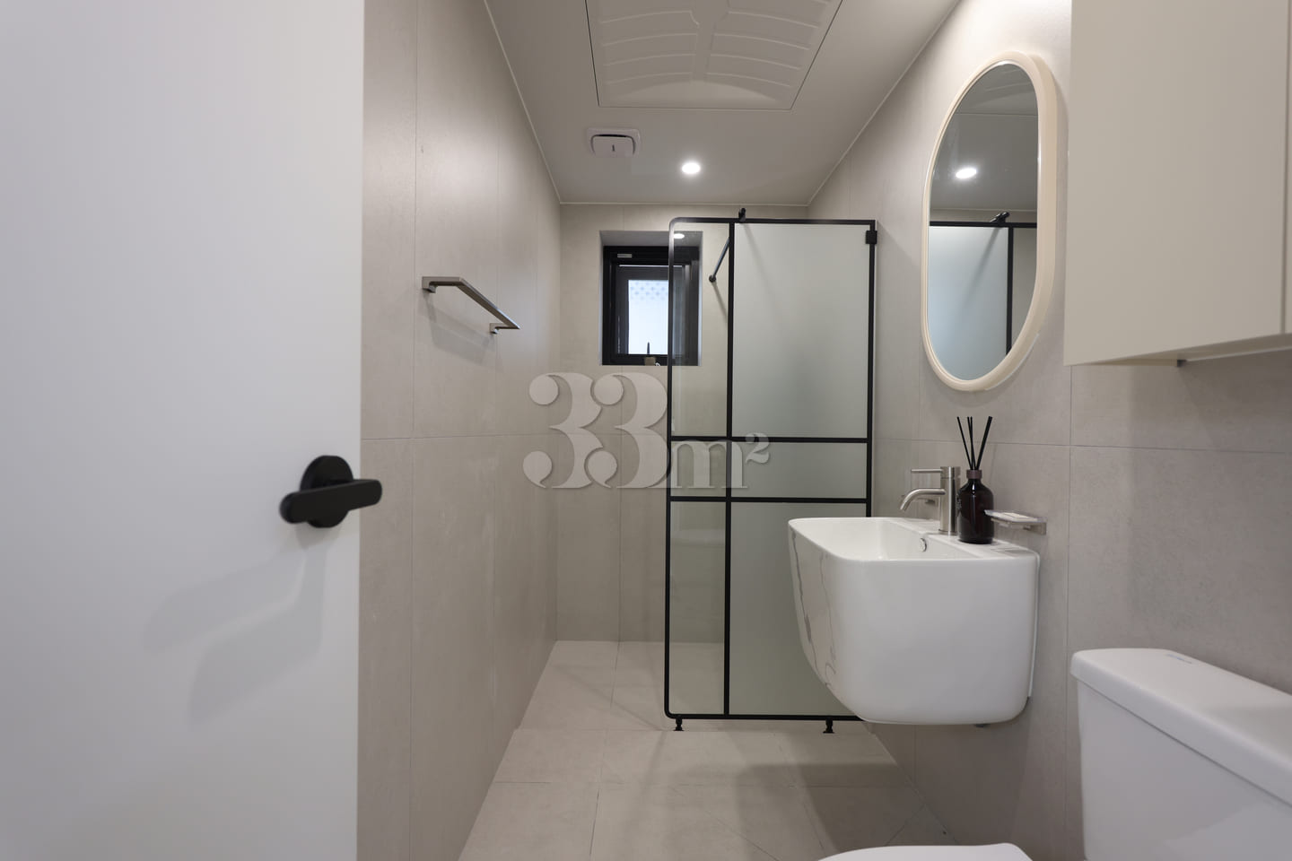 Fully furnished 2-bedroom unit near DMC 12th image