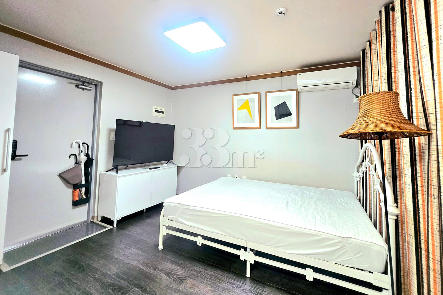 Neat Studio in Mangwon (Unit 201) 9th image