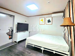 Neat Studio in Mangwon (Unit 201) 9th image