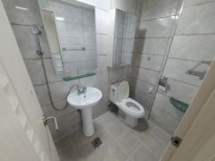 Clean, fully-furnished studio apartment 4th image