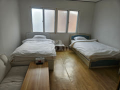 National Garden No. 302, 3 single rooms 1th image