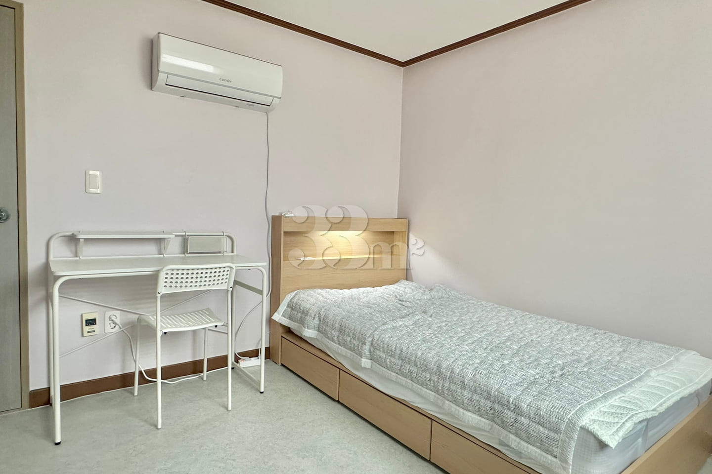 A spacious area with a great view 12th image