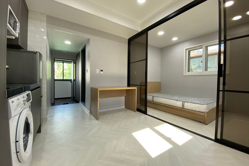 서강 정문앞 큰 원룸