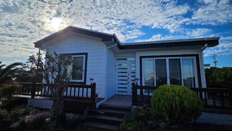 제주이이엄 용눈이동 3번째 이미지