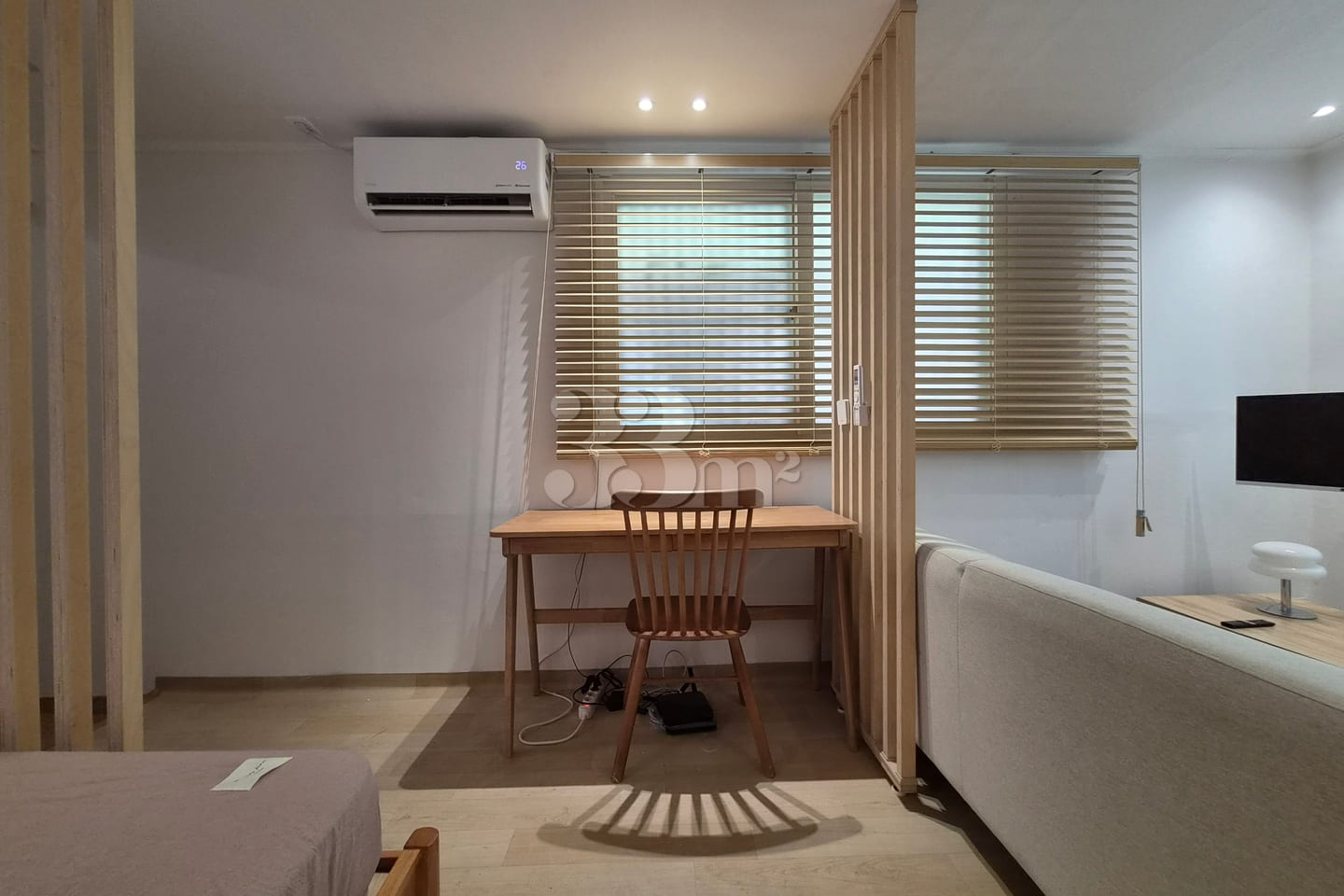 Spacious studio apartment right next to Cheon 2th image