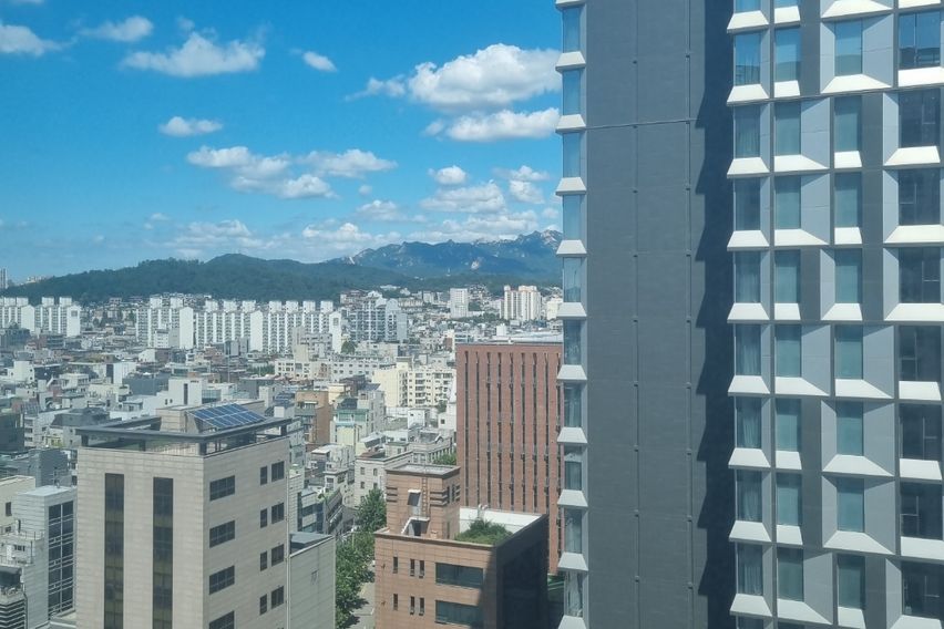 홍대역3분/침대2/2인 0번째 이미지