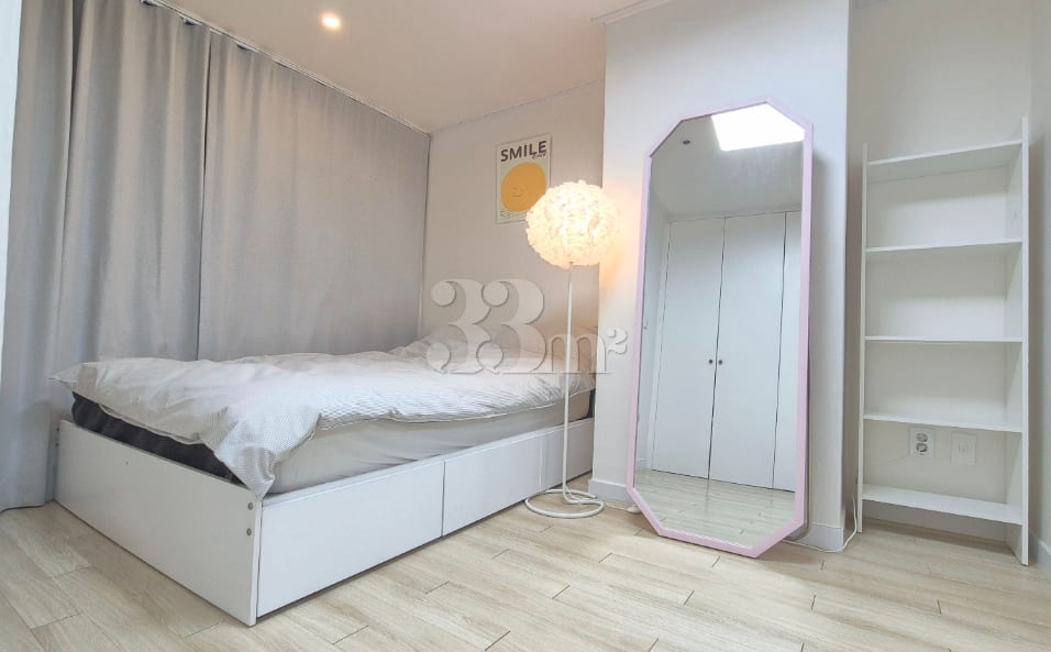Samsung Daechi Separate-Room Studio 0th image
