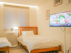 Twin Room in Myeongdong Station Area, Seoul 12th image